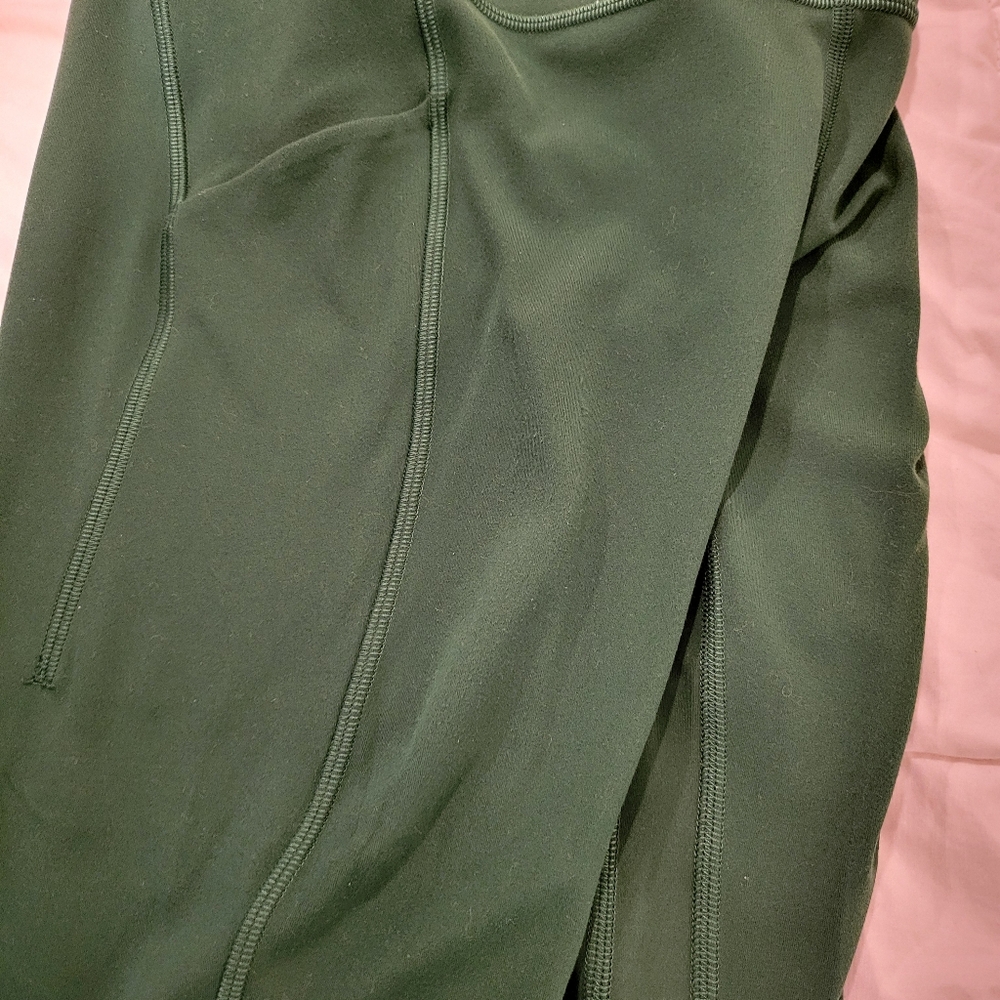 Lululemon leggings 25" green